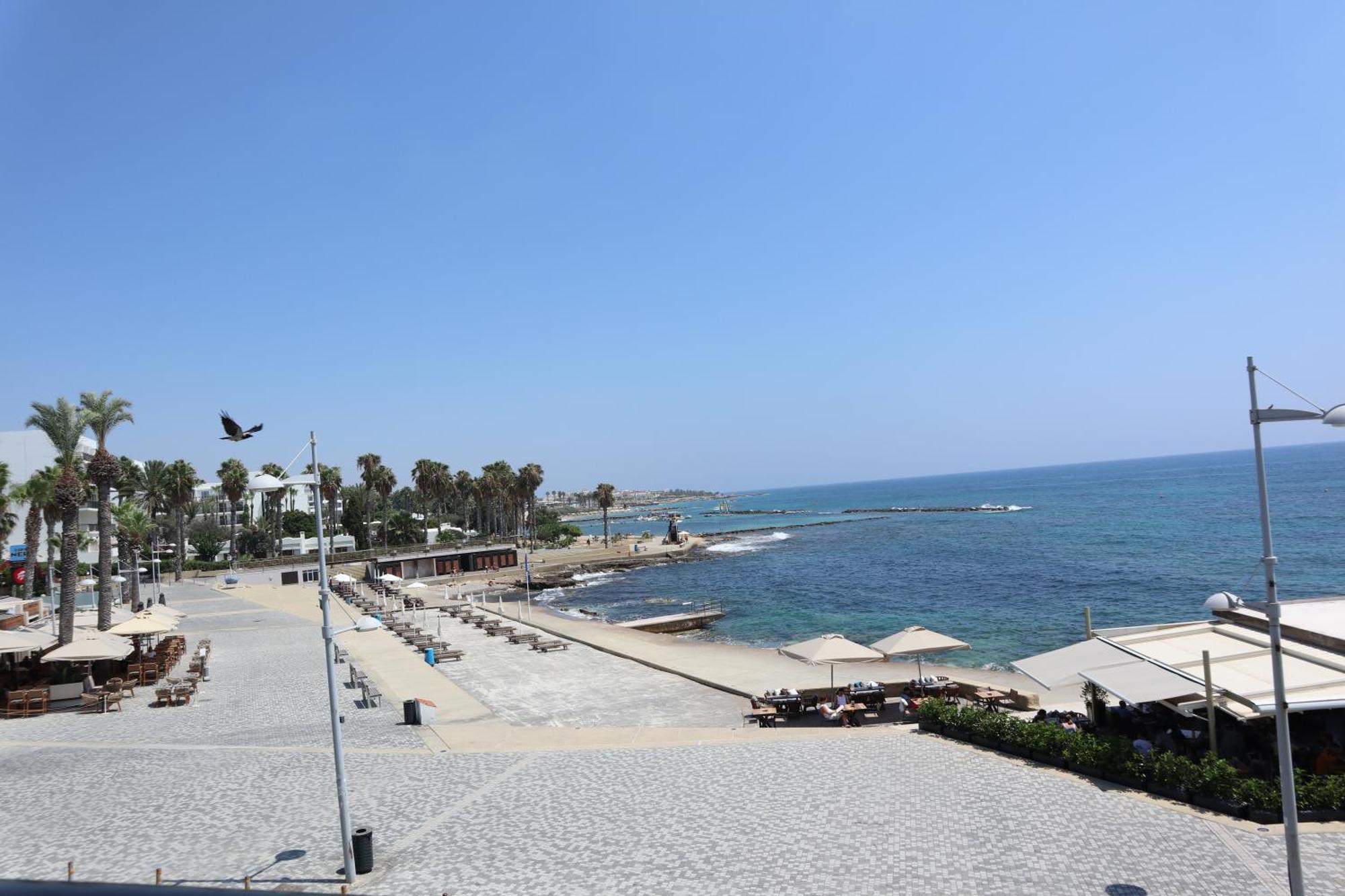 777 Beach Guesthouse Paphos Pokoj fotografie