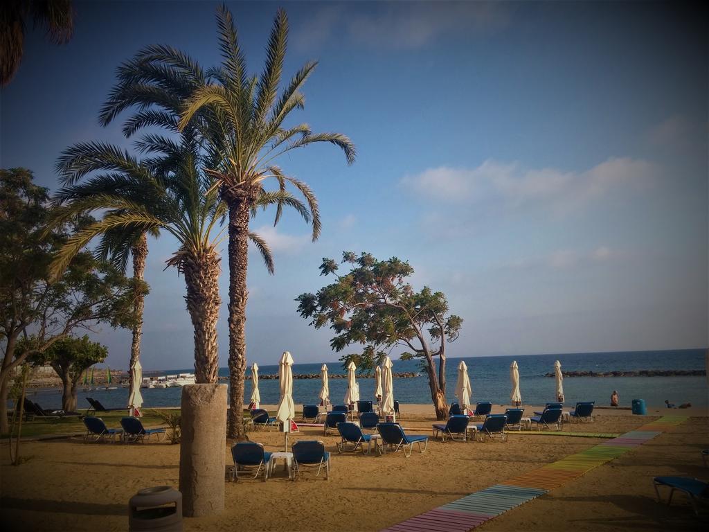 777 Beach Guesthouse Paphos Exteriér fotografie