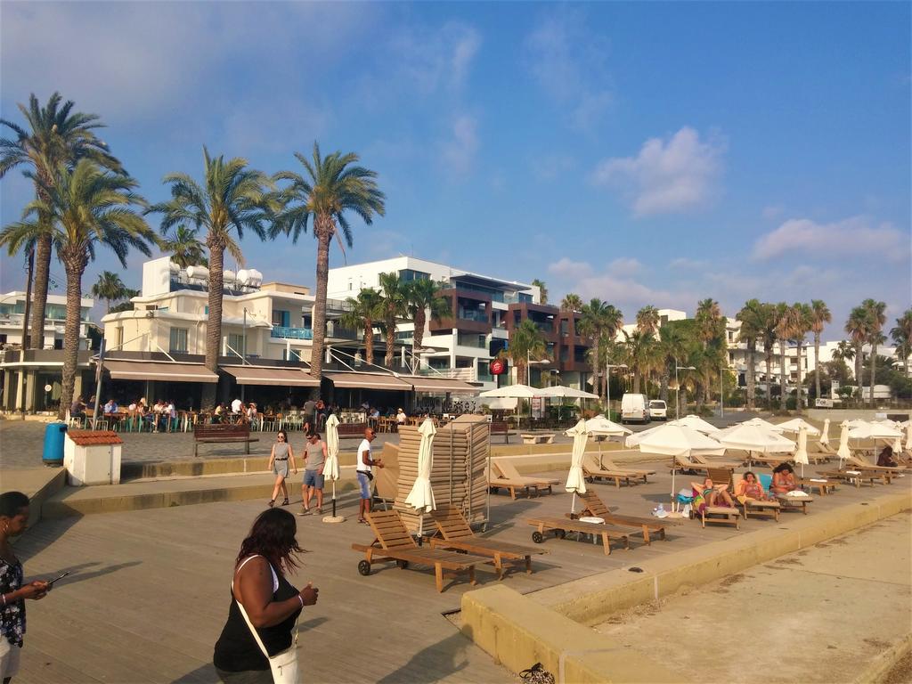 777 Beach Guesthouse Paphos Exteriér fotografie