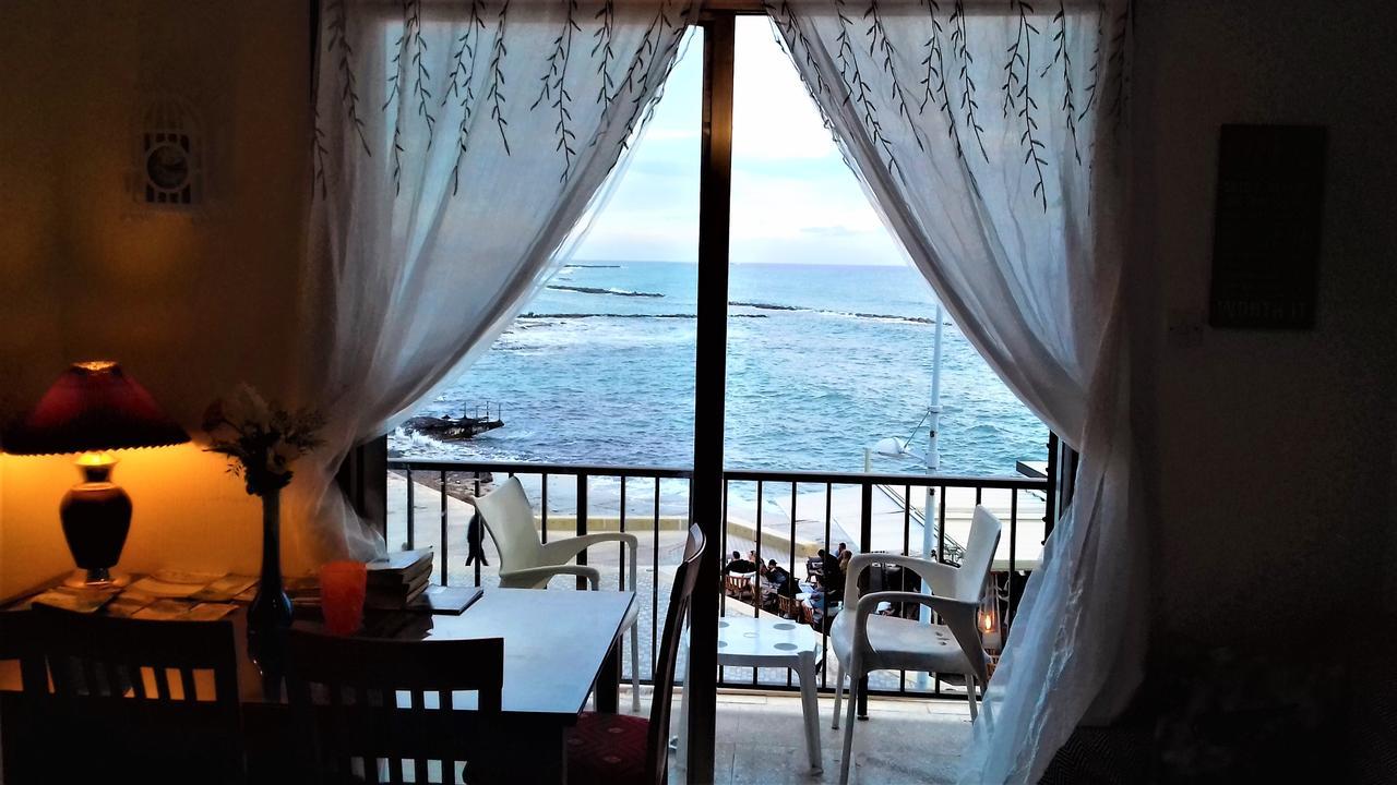 777 Beach Guesthouse Paphos Exteriér fotografie
